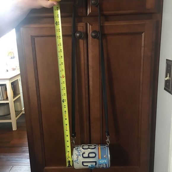 🧳♻️BNWOT Up-Cycled State of Montana License Plate Crossbody Bag - Picture 3 of 12